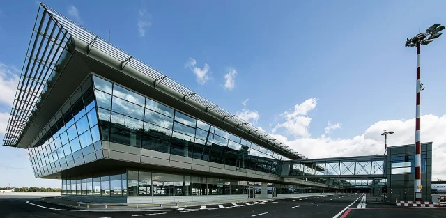 Riga Airport: new terminal