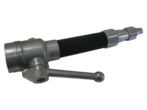 Fire nozzle (adjustable in 3 positions) Ø 66 mm.