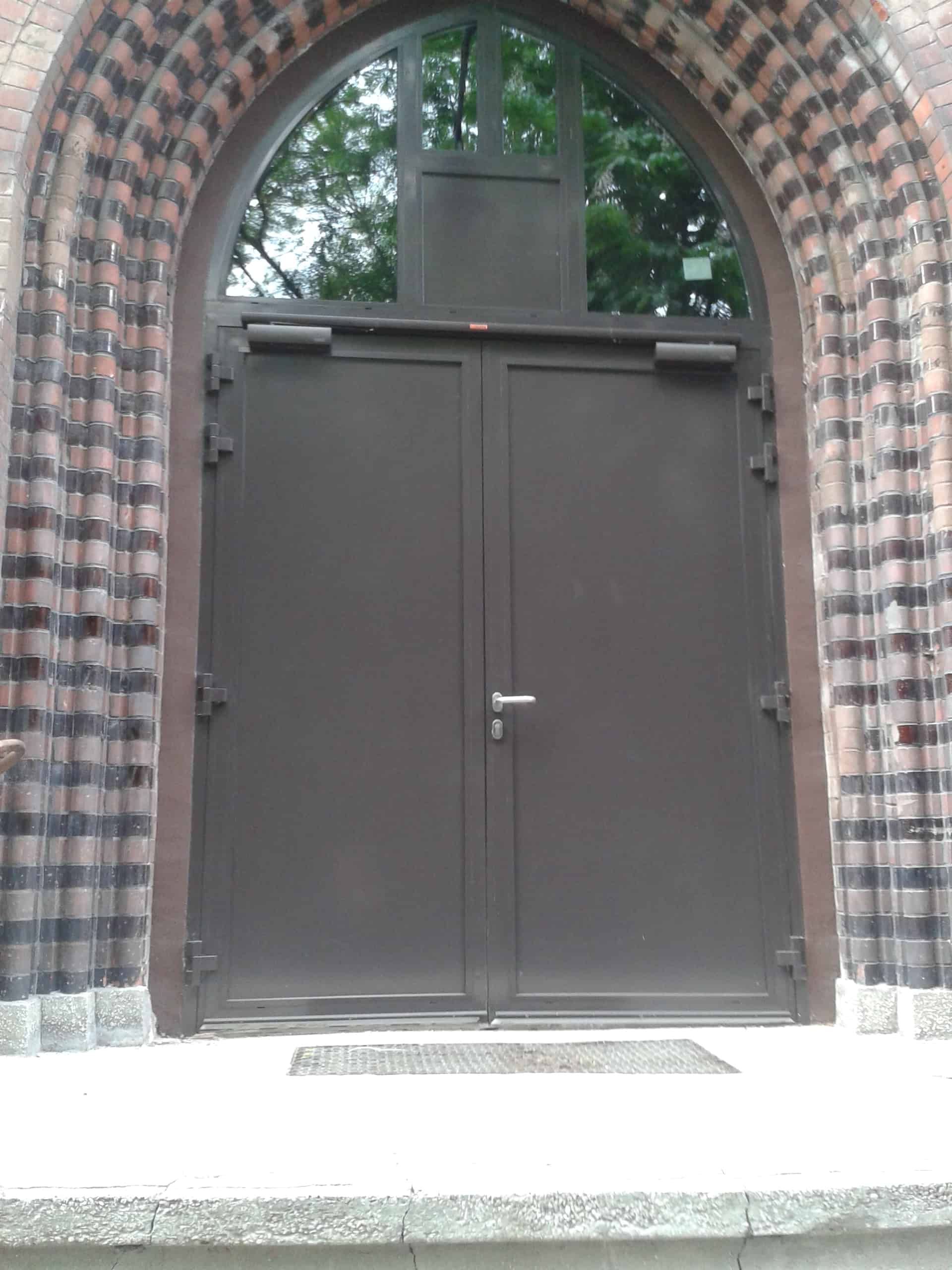 Internal fire door with fire resistant panel (EI60 C5, 1800mm x 2100mm, Two leaf door)